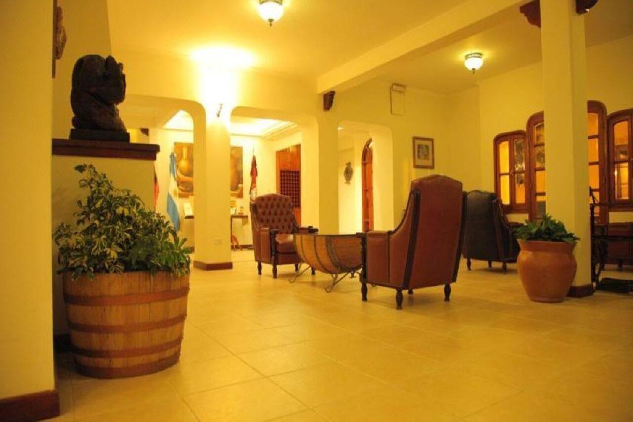 Hotel Asturias Cafayate Extérieur photo