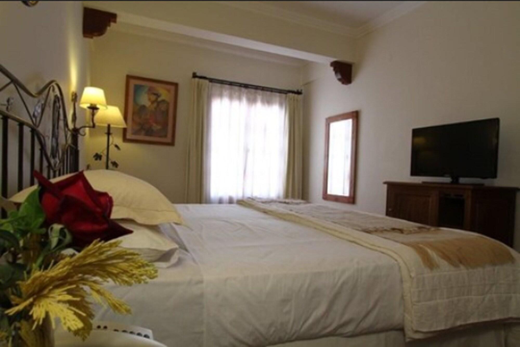 Hotel Asturias Cafayate Extérieur photo
