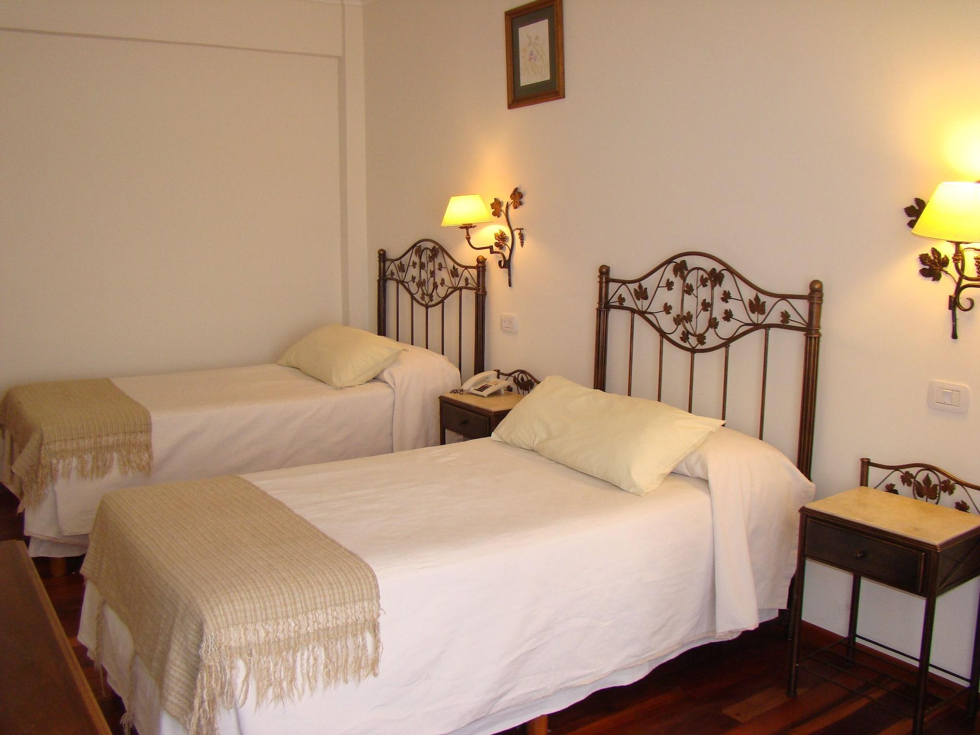 Hotel Asturias Cafayate Extérieur photo