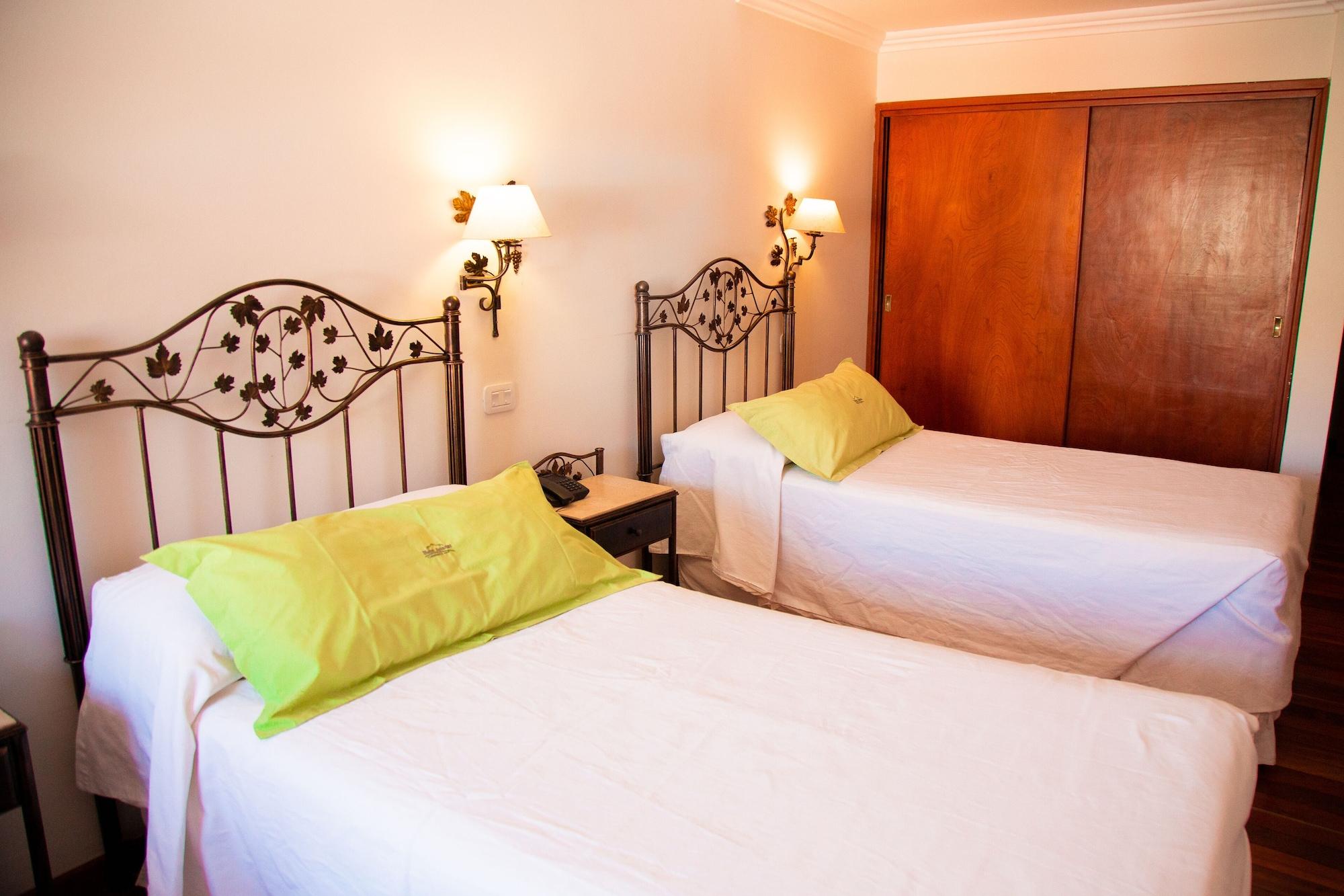 Hotel Asturias Cafayate Extérieur photo