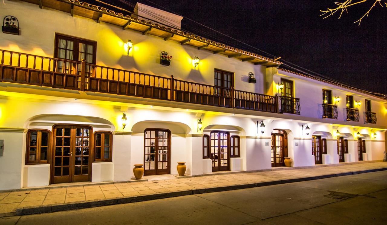 Hotel Asturias Cafayate Extérieur photo